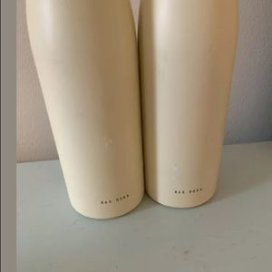 Rae Dunn Kitchen - Rae Dunn Water Bottle Drink Refresh Insulated NWOB Rae Dunn Kitchen - Rae Dunn Water Bottle Drink Refresh Insulated NWOB